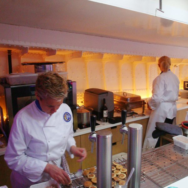 CateringHogeWier@Goudenvloot Zeilreizen