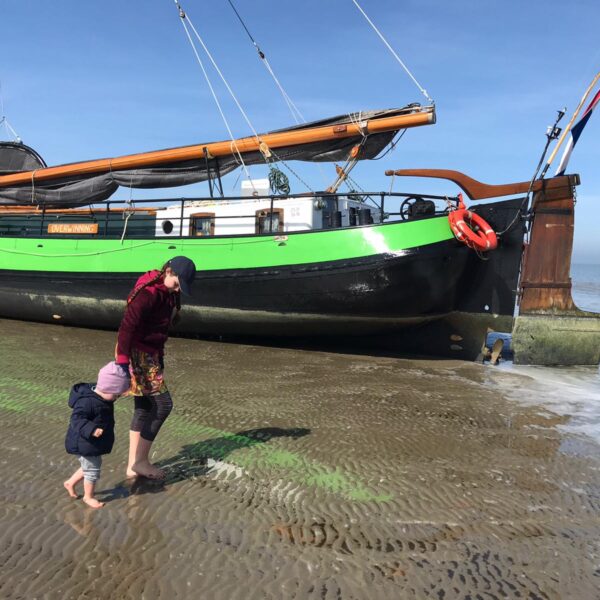 Overwinning droogvallen op zandbank@ Gouden Vloot Zeilreizen